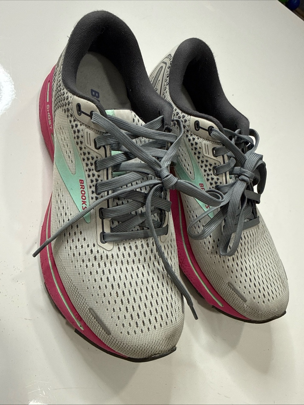 Brooks Ghost 14 Running Shoes Gray Pink Women’s Size 10 A050426